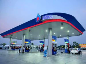 PTT Tankstation Sign